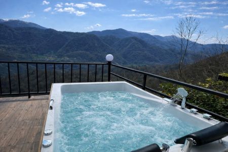 کلبه سوئیسی با جکوزی در رامسر - لرسانور