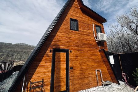 کلبه سوئیسی در لفور - تمر