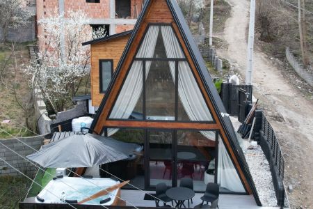 کلبه سوئیسی در لفور - تمر