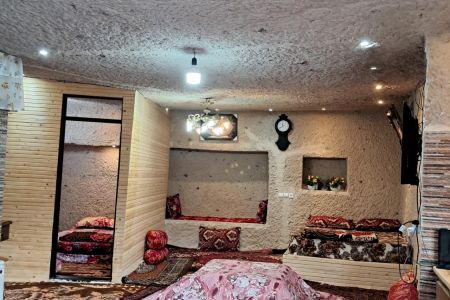 اجاره خانه صخره ای در اسکو - کندوان