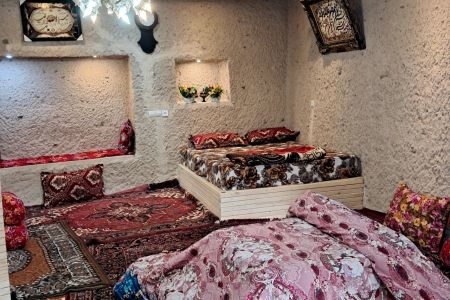 اجاره خانه صخره ای در اسکو - کندوان