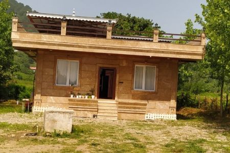 خانه ویلایی در مسیر قلعه رودخان - ملسکام