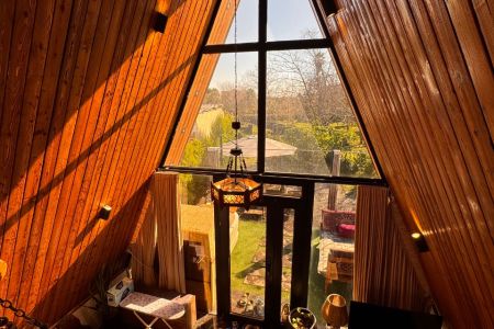 کلبه سوئیسی با جکوزی در زرین کلا نوشهر -الیکا