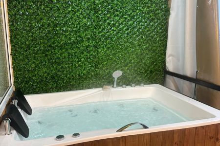 کلبه جکوزی دار در بابلکنار - کاردرکلا