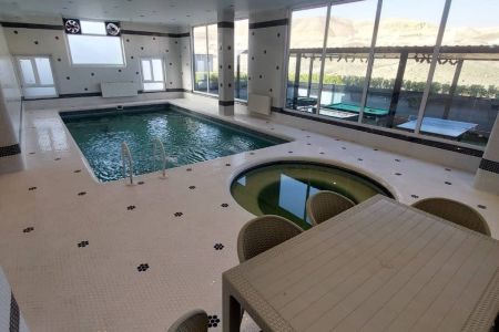 ویلا استخردار با امکانات تفریحی در مهرآباد