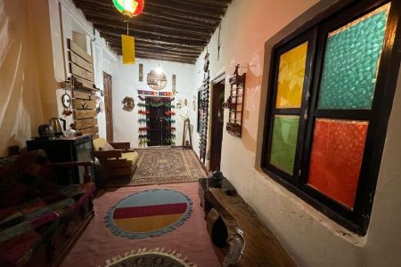 بومگردی در هرمز نزدیک قلعه پرتغالی - اتاق‌آبی