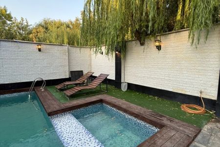 ویلا استخردار در چهارباغ - سنقر آباد