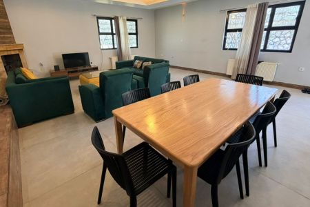 ویلا استخردار در شیراز - رویال ۱