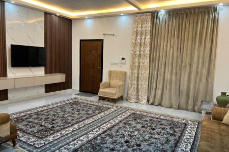 ویلا در صومعه سرا - پیشخان