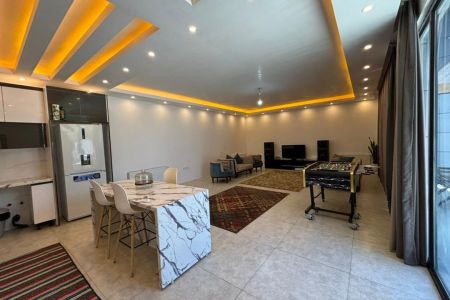 ویلا استخردار در چهارباغ - رونده