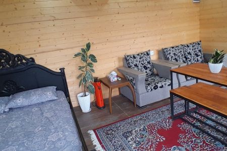 کلبه چوبی تراس دار در بابلکنار - بزچفت