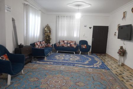 اجاره خانه ویلایی در شفت - سالک معلم