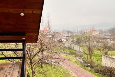 کلبه بالکن دار در ماسال - طاسکوه