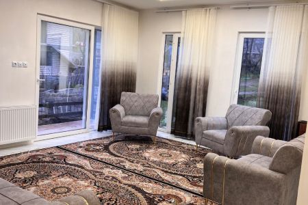 کلبه بالکن دار در ماسال - طاسکوه