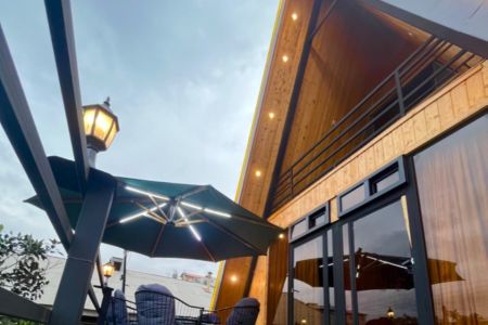 کلبه سوئیسی ایوان دار در ماسال