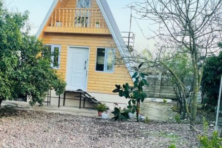 کلبه سوئیسی در شاندرمن