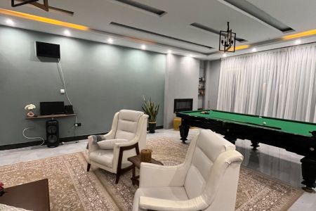 ویلا استخردار در چهارباغ - اوغلان تپه