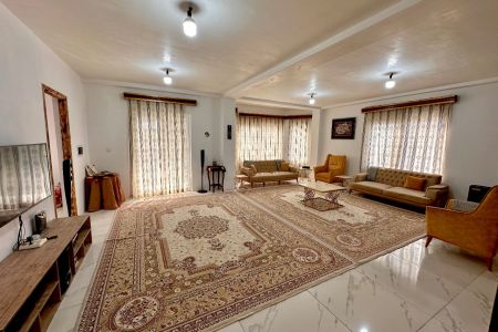 خانه مبله در نوشهر - توسکاتک - طبقه ۲