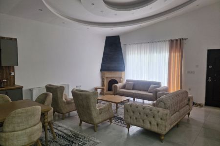 ویلا استخردار در متل قو - سی سرا