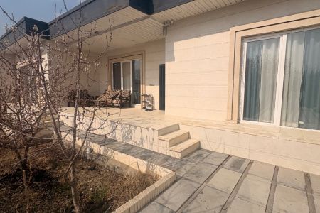 ویلا استخردار در جاده سهیلیه