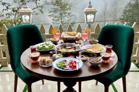 سوئیت با جکوزی رو به جنگل فیروزجاه - همکف