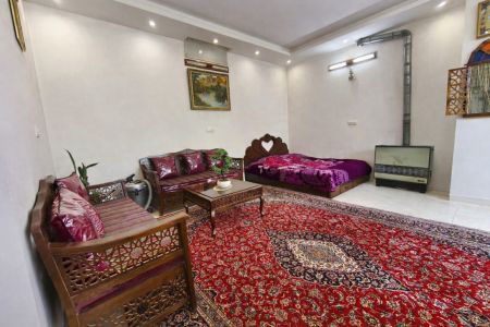 سوئیت با حیاط اختصاصی در اصفهان