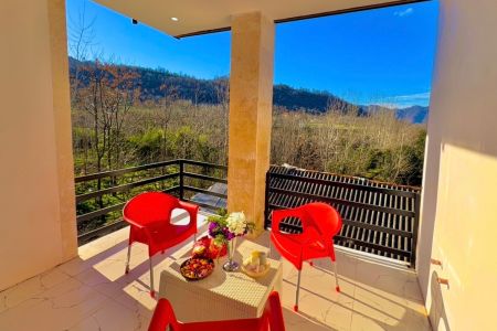 ویلای دوبلکس در جاده ماسوله - شاهنشین