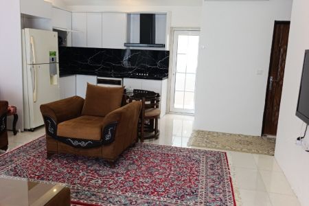 خانه ویلایی در بندر انزلی - شانگهای پرده