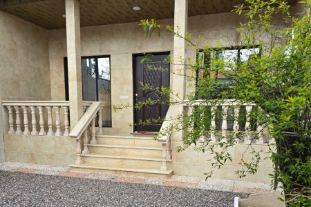 خانه ویلایی در خمام - چاپارخانه