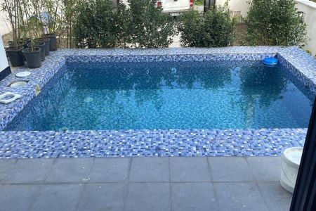 ویلا دوبلکس با حوضچه آبسرد در عباس آباد