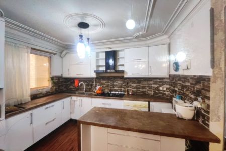 خانه مبله در خیابان دکتر حشمت رشت - ط ۳