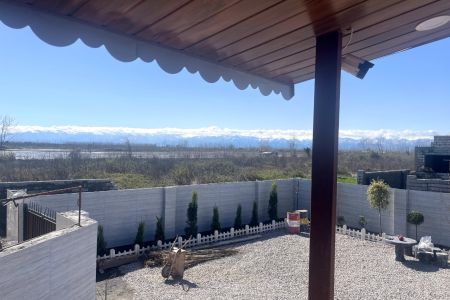 کلبه سوئیسی در بندر انزلی - پیل علی باغ