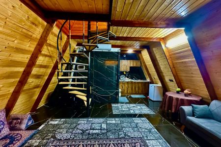 کلبه سوئیسی در بابلکنار - هلی خال