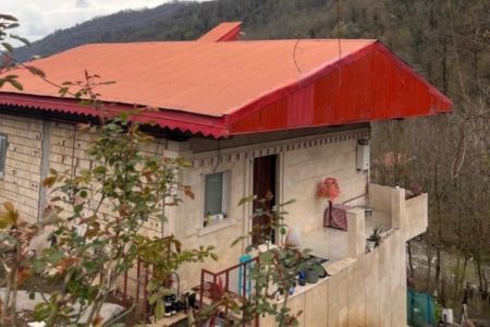 خانه ویلایی در احمدسرگوراب شفت - درودخان