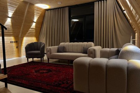 کلبه سوئیسی در چالوس - بلوار امام رضا