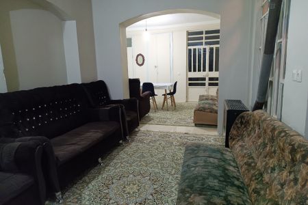 خانه ویلایی در همدان - عباس آباد