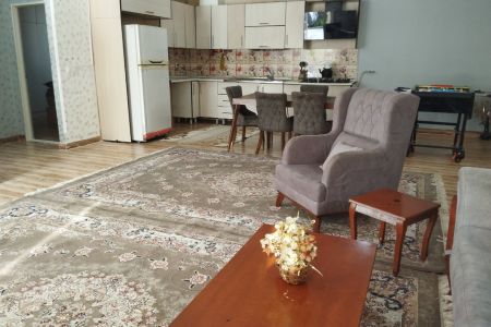 ویلا استخردار در چهارباغ - قاسم آباد گرجی