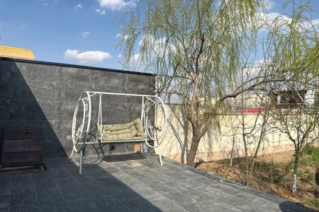 ویلا استخردار در چهارباغ - رونده