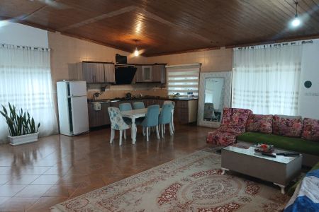 ویلا ساحلی در خشت سر محمودآباد