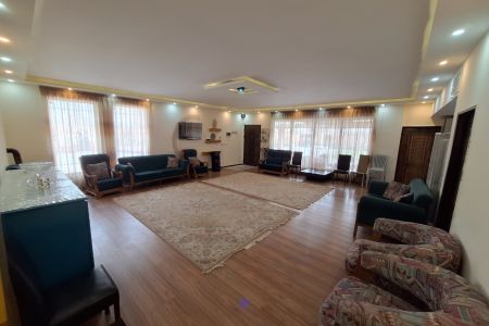 ویلا استخردار در شاندیز - ناظریه