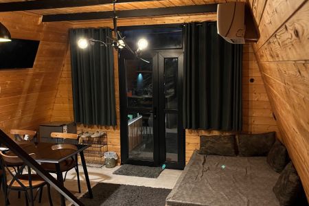 کلبه سوئیسی با جکوزی بندر انزلی - پیل علی باغ