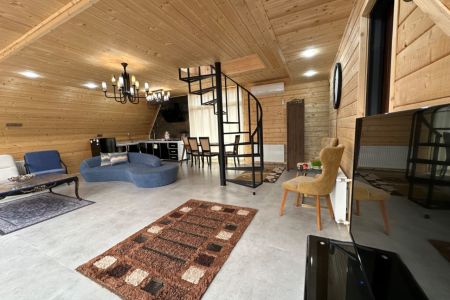 ویلا با نمای سوئیسی در شاندرمن - خلورجان