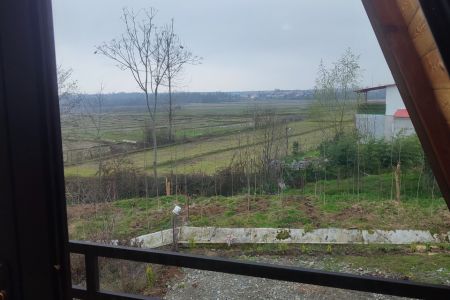 کلبه سوئیسی با تراس در اسالم - سیاه بیل