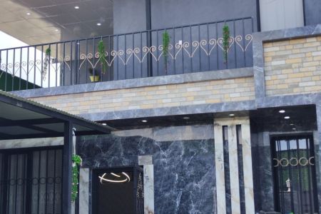 ویلا استخردار در چهارباغ -  بلوار خلیج