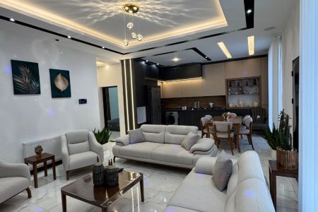 ویلا استخردار در زیباکنار - چپرپرد زمان