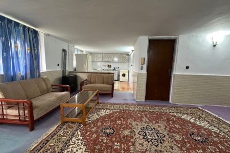 سوئیت حیاط دار در نوشهر - لتینگان - همکف