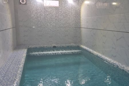 ویلا دوبلکس چهار خوابه با استخر و جکوزی