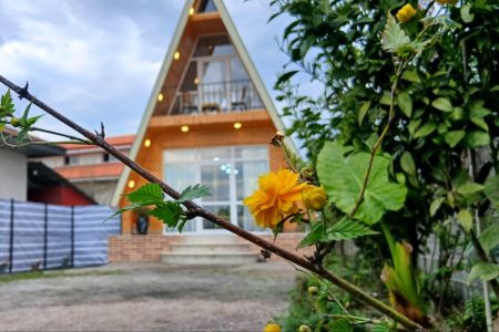 کلبه سوئیسی در میرمحله شاندرمن