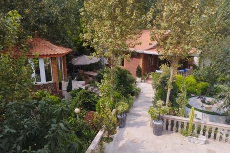 سوئیت با آلاچیق و حیاط دلباز در بابل - گلیا