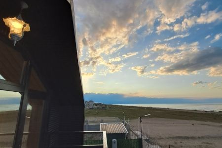 ویلا دوبلکس با جکوزی در انزلی - پلاک یک دریا